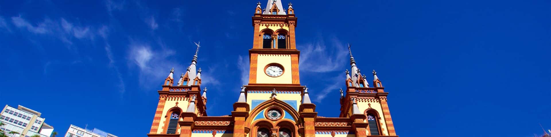 Sao Jose Church featuring a church or cathedral, a city and heritage architecture