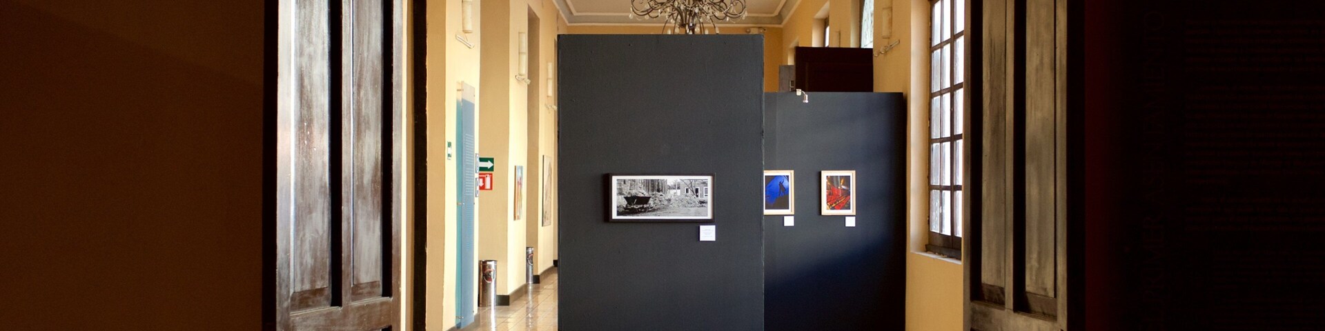 Musée de la ville de Mérida qui includes art et vues intérieures