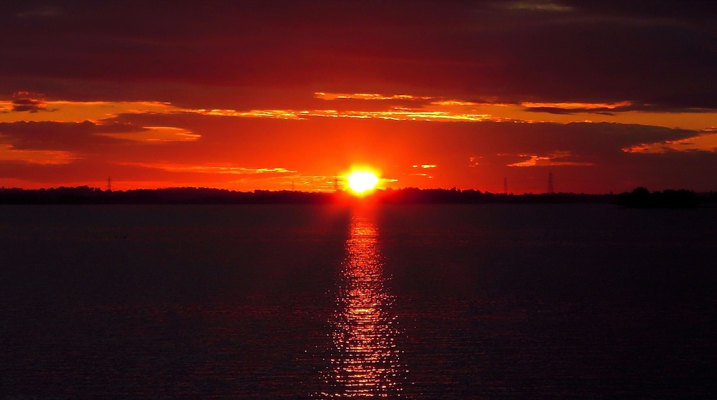 Hanningfield Reservoir , Essex , Sunrise, Sunday 29th June 2014 (04.52hrs)