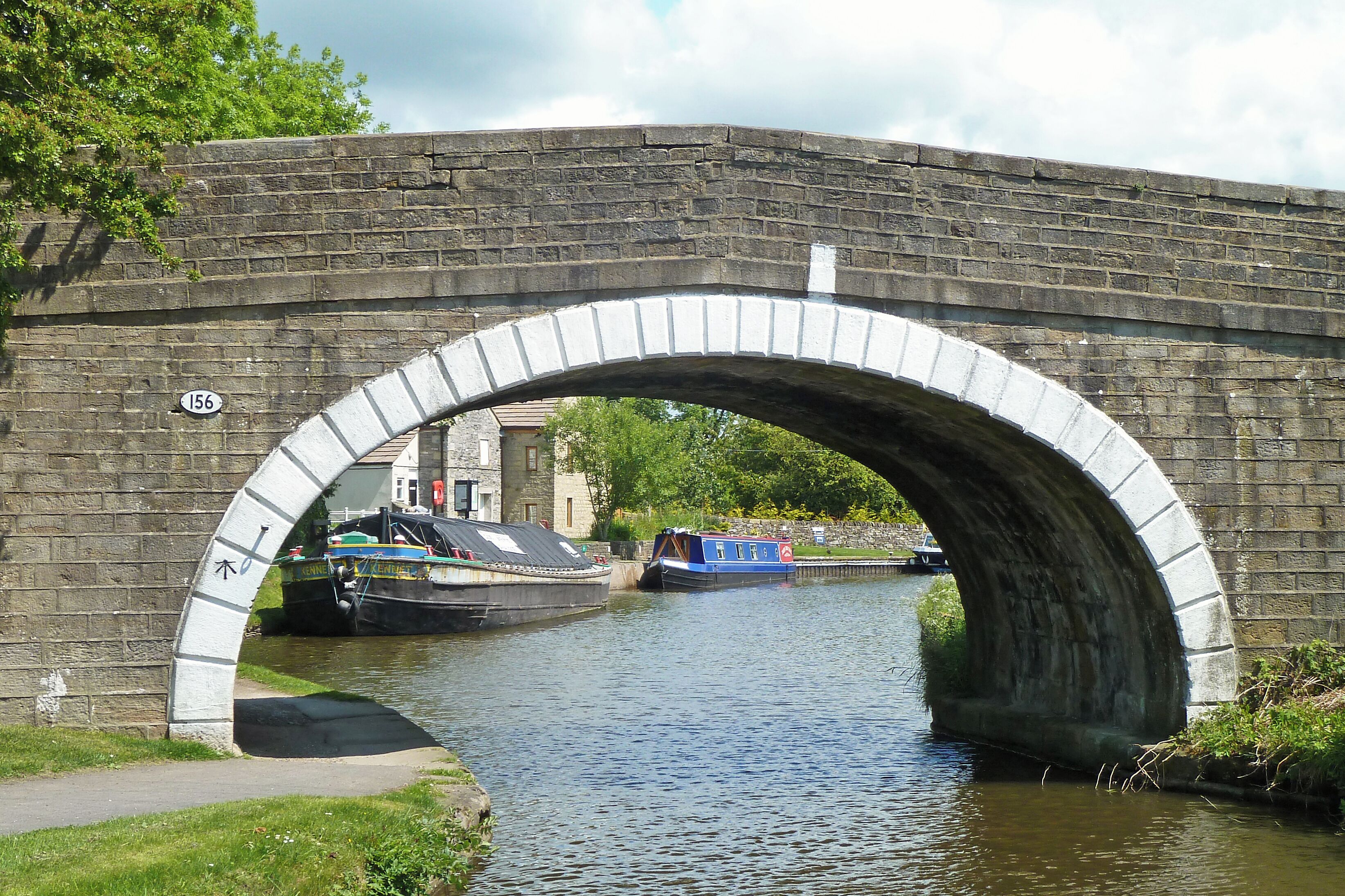 Leeds and Liverpool Canal