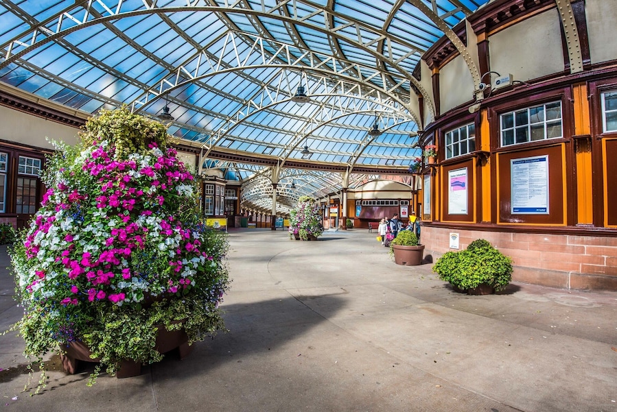 Testimony to another time in the grand history of Scotland, the Wemyss Bay Terminal stands a proud tribute to the Victorian times which inspired its construction. Built to support the thriving link between The Isle of Arran and the mainland, the terminal provides a vital conduit between rail and sea transport. Today road transport has largely taken over from rail, however devoting some time to reflection still conjures up mental images of the 1920's.