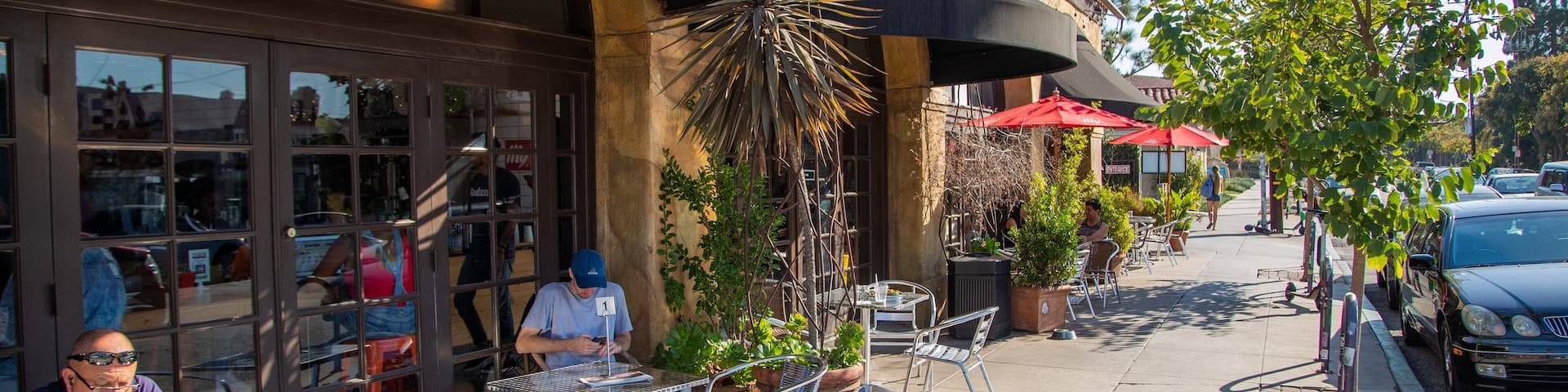 4th Street Retro Row