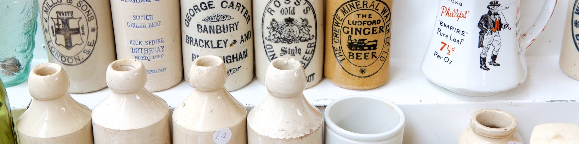 Pannier Market which includes markets and interior views