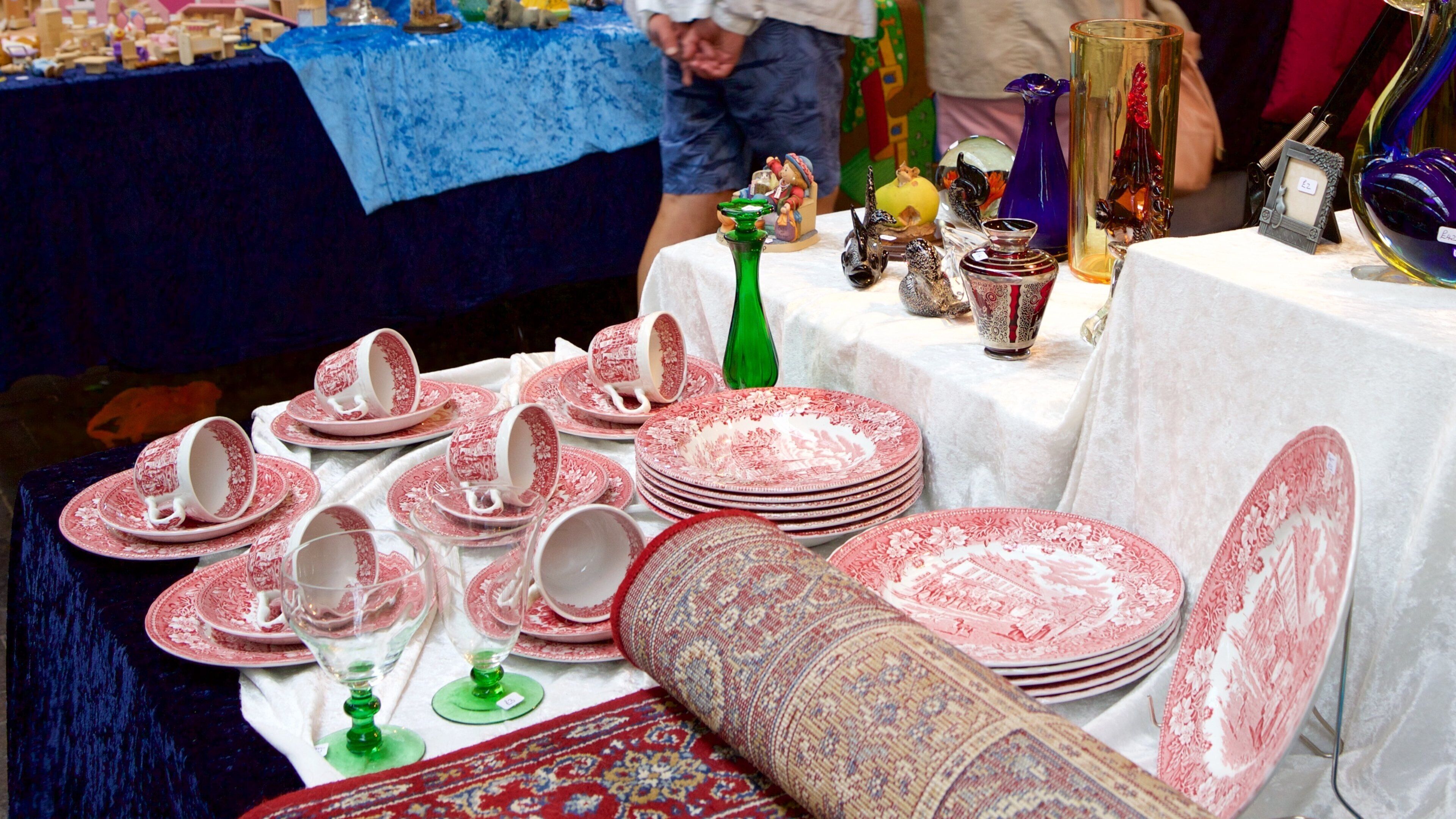 Pannier 市場 呈现出 內部景觀