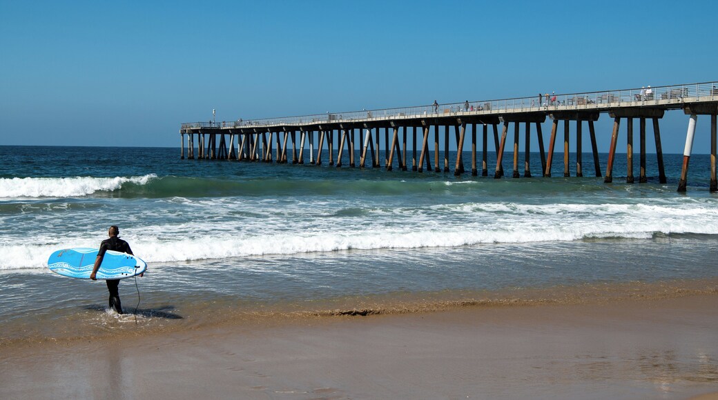 허모사 비치 피어