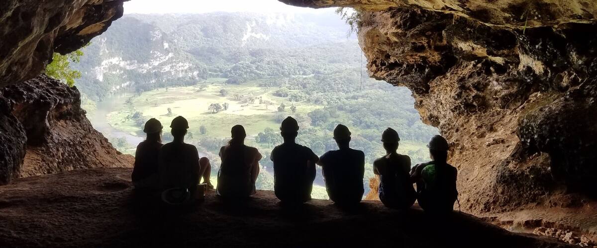 Literally translated, it's 'window cave'. The photo doesn't even do it justice. #lifeatexpedia #puertorico #breathtaking