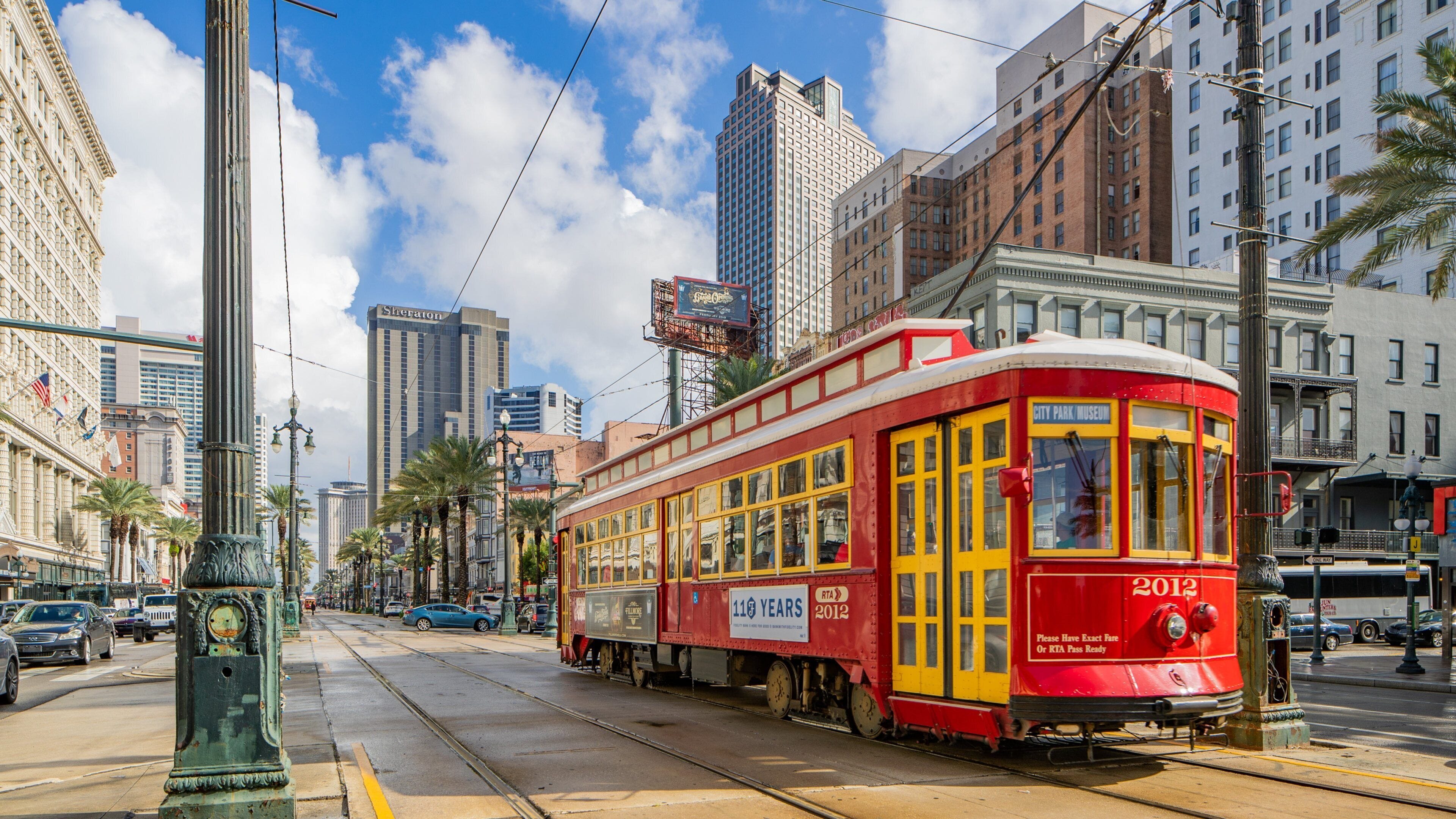 Canal Street showing railway items, street scenes and a city