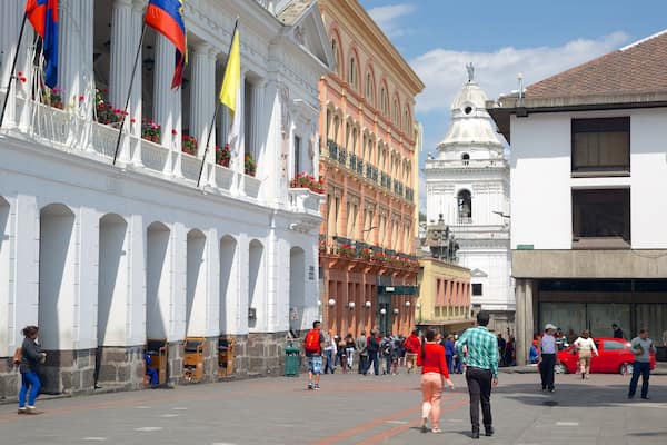 Carondelet Palace which includes street scenes as well as a large group of people