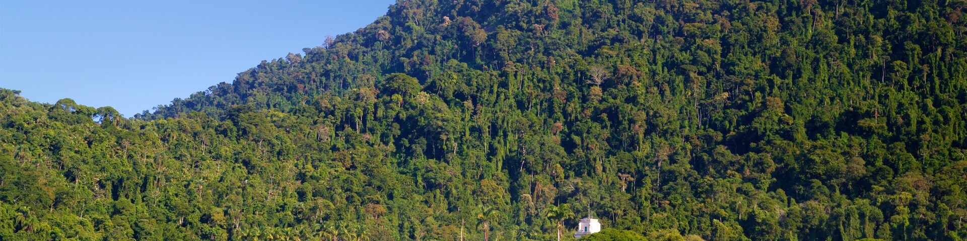 Naval College featuring general coastal views