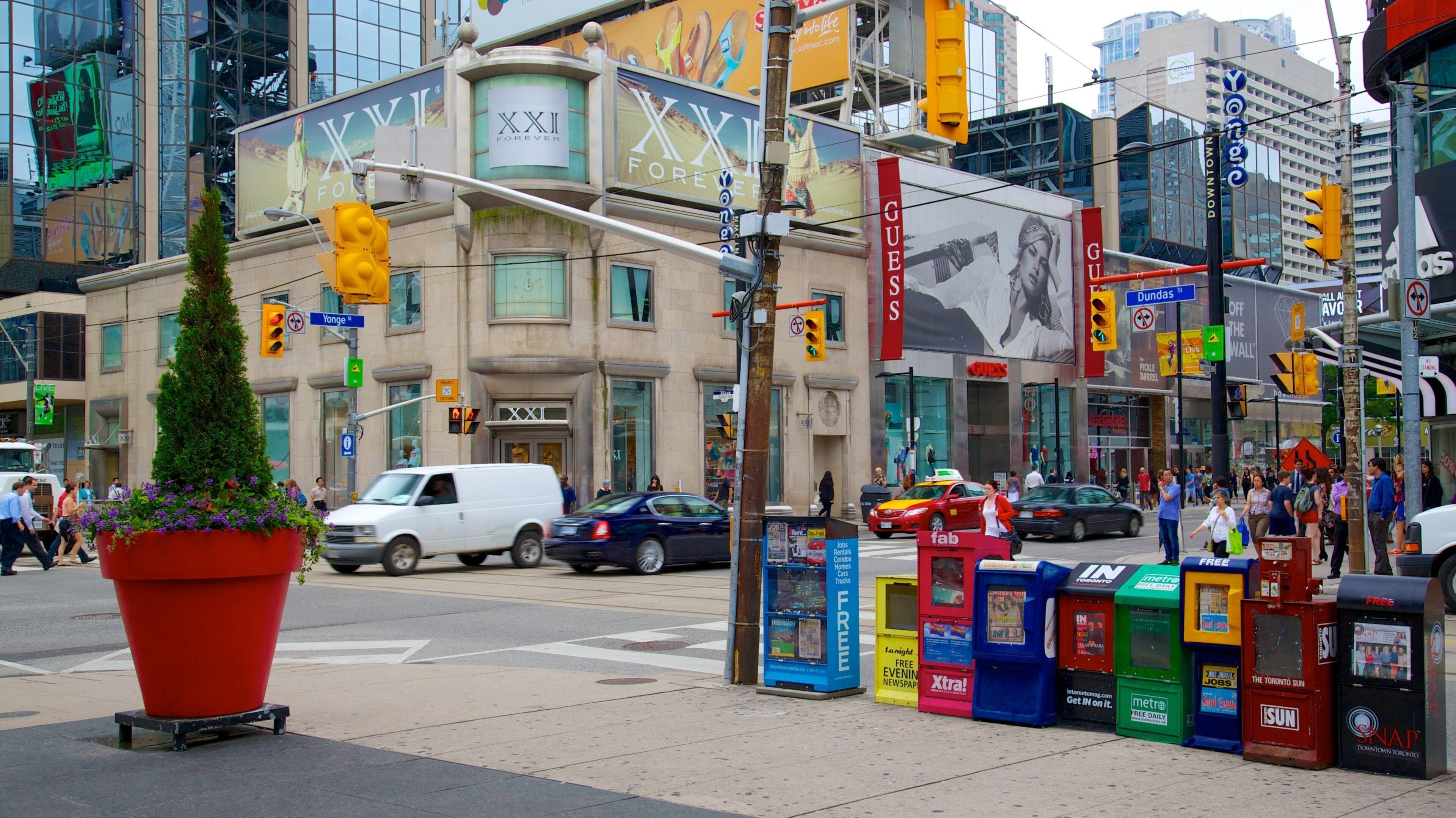 Orchard Street winkelgebied inclusief een stad, straten en een plein
