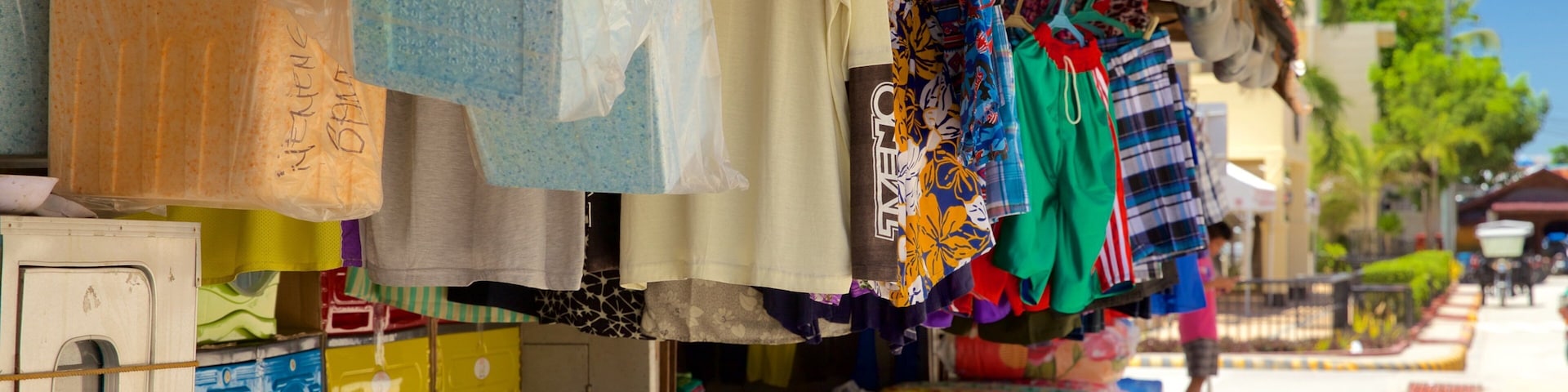 Mercado de Bantayan mostrando mercados y moda