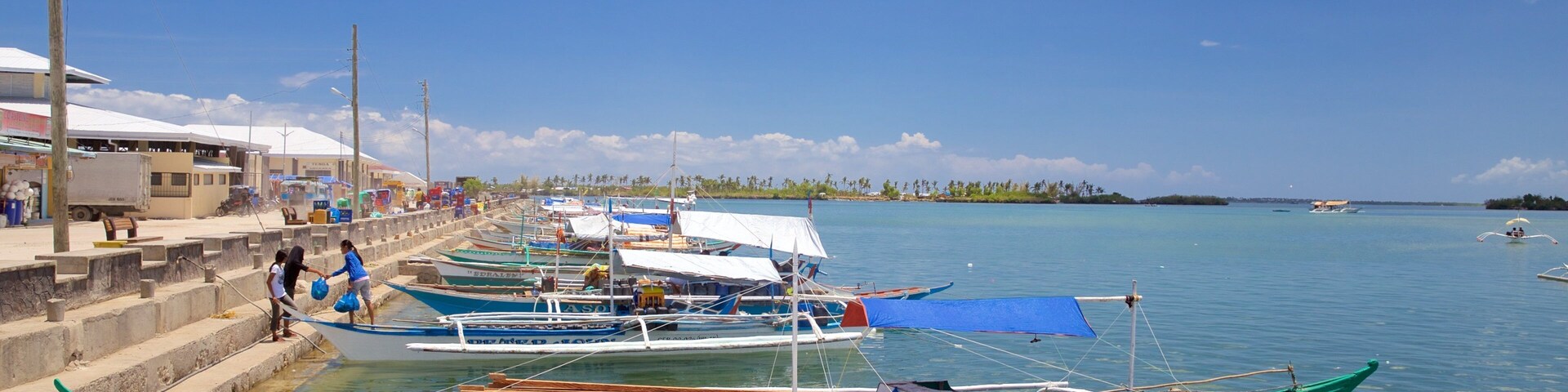 Bantayan Public Market showing general coastal views