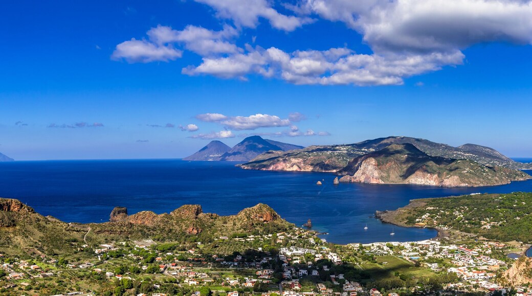 Blick von Vulcano auf die anderen Liparischen Inseln