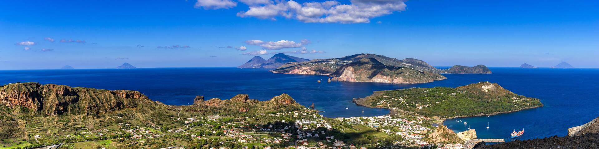Blick von Vulcano auf die anderen Liparischen Inseln