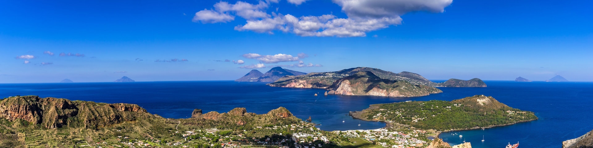 Blick von Vulcano auf die anderen Liparischen Inseln