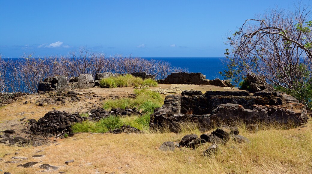 ป้อม Sao Pedro do Boldro ซึ่งรวมถึง มรดกวัฒนธรรม, ซากอาคาร และ ชายฝั่งทะเล