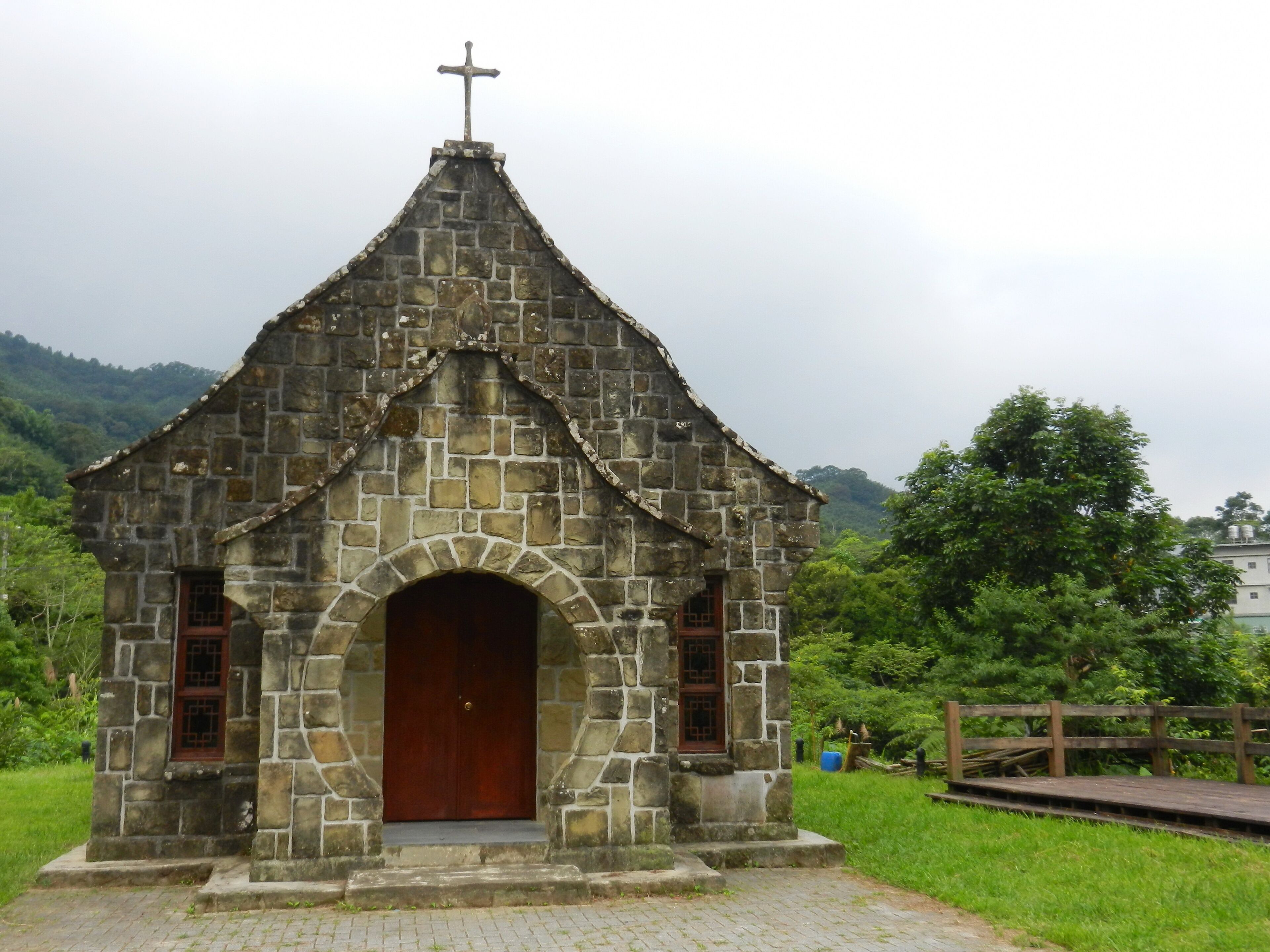 基國派老教堂 Tuba Church