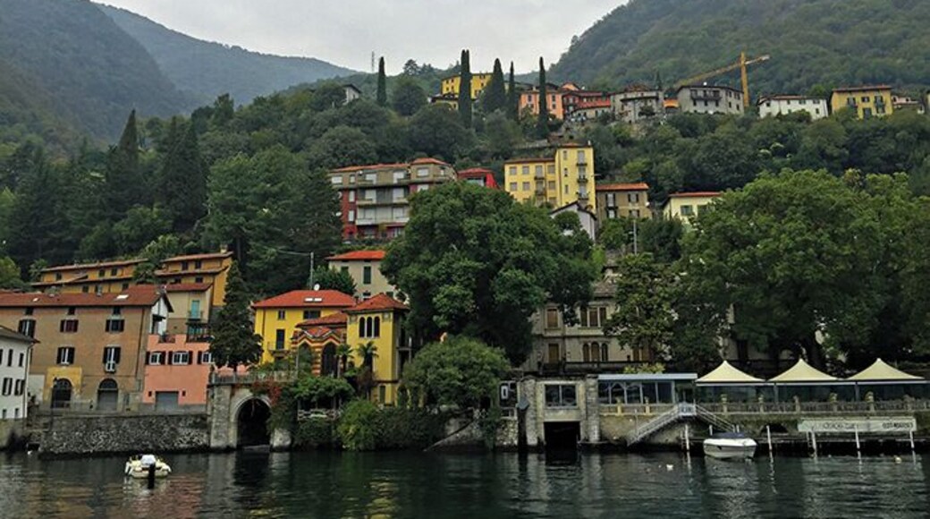 Great views from the slow boat on lake Como, Italy.
Read more on: http://www.travelwithallsenses.com
