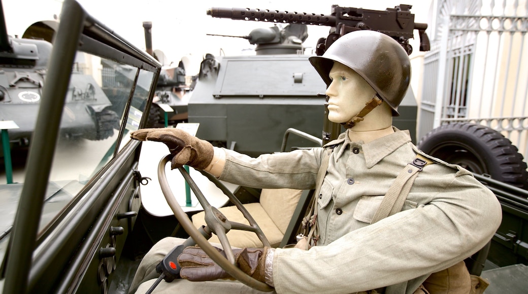 Museo Militar mostrando artículos militares