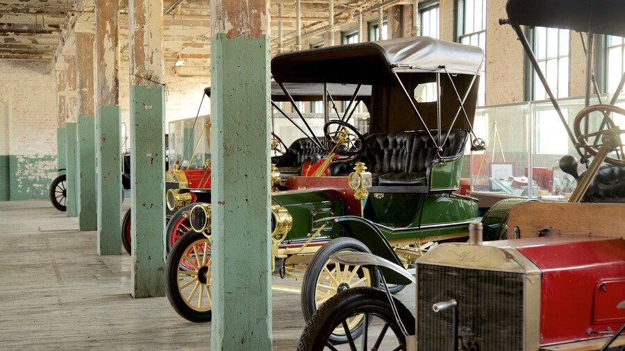 Model T Auto Heritage Complex trong đó bao gồm cảnh nội thất và di sản