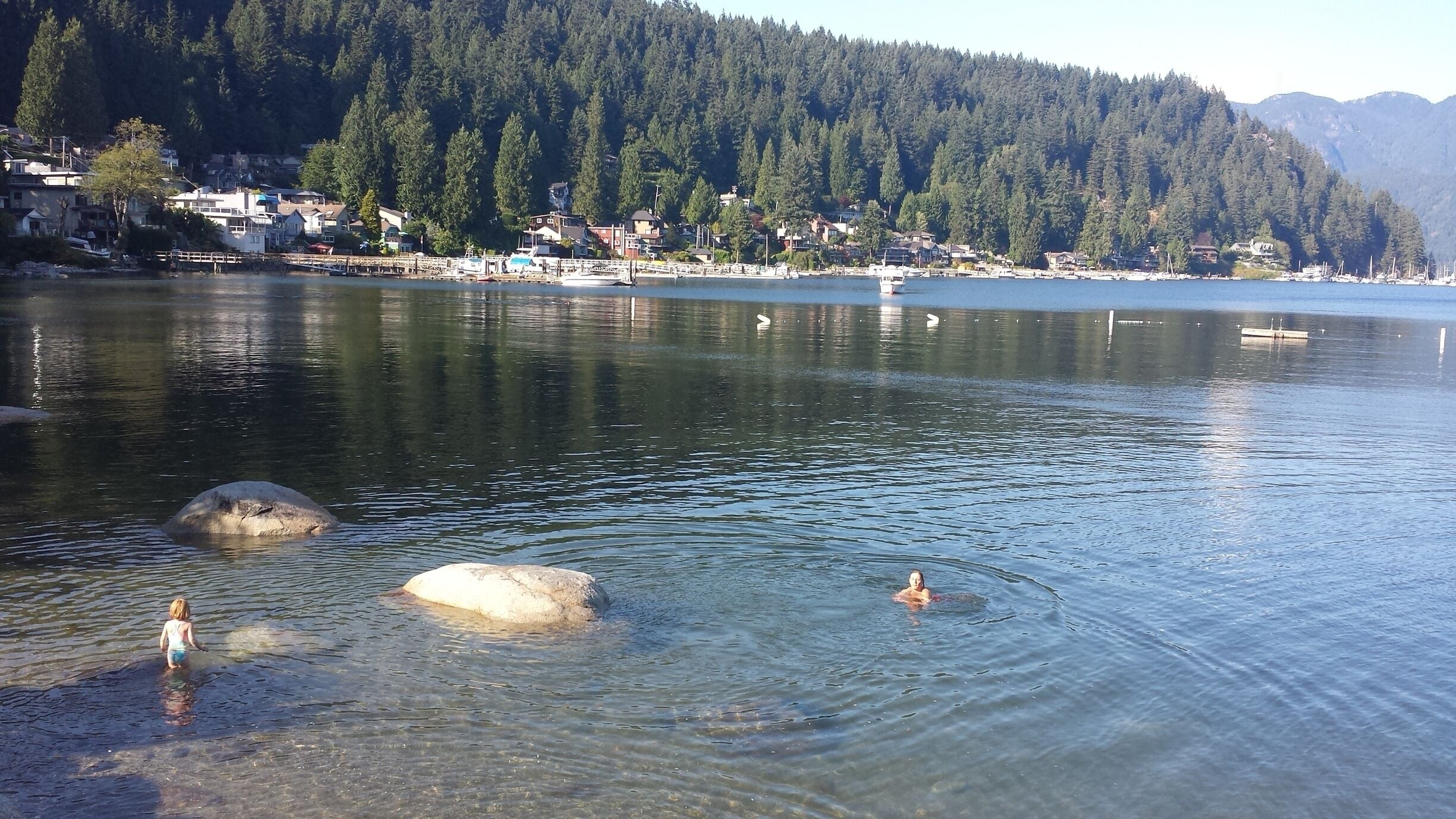 A well known gem in North Vancouver! From Phibbs Exchange bus loop, take the Deep Cove bus and it'll take you here! Go kayaking, SUP, hike Quarry Rock or grab a coffee and homemade donut from Honey's and take in the view 🌳

#northvancouver #deepcove #vancouver