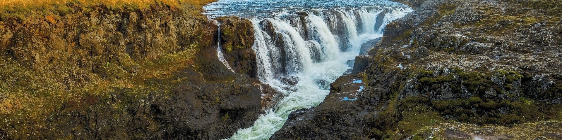 One of the less visited areas of Iceland. Peaceful ! #river