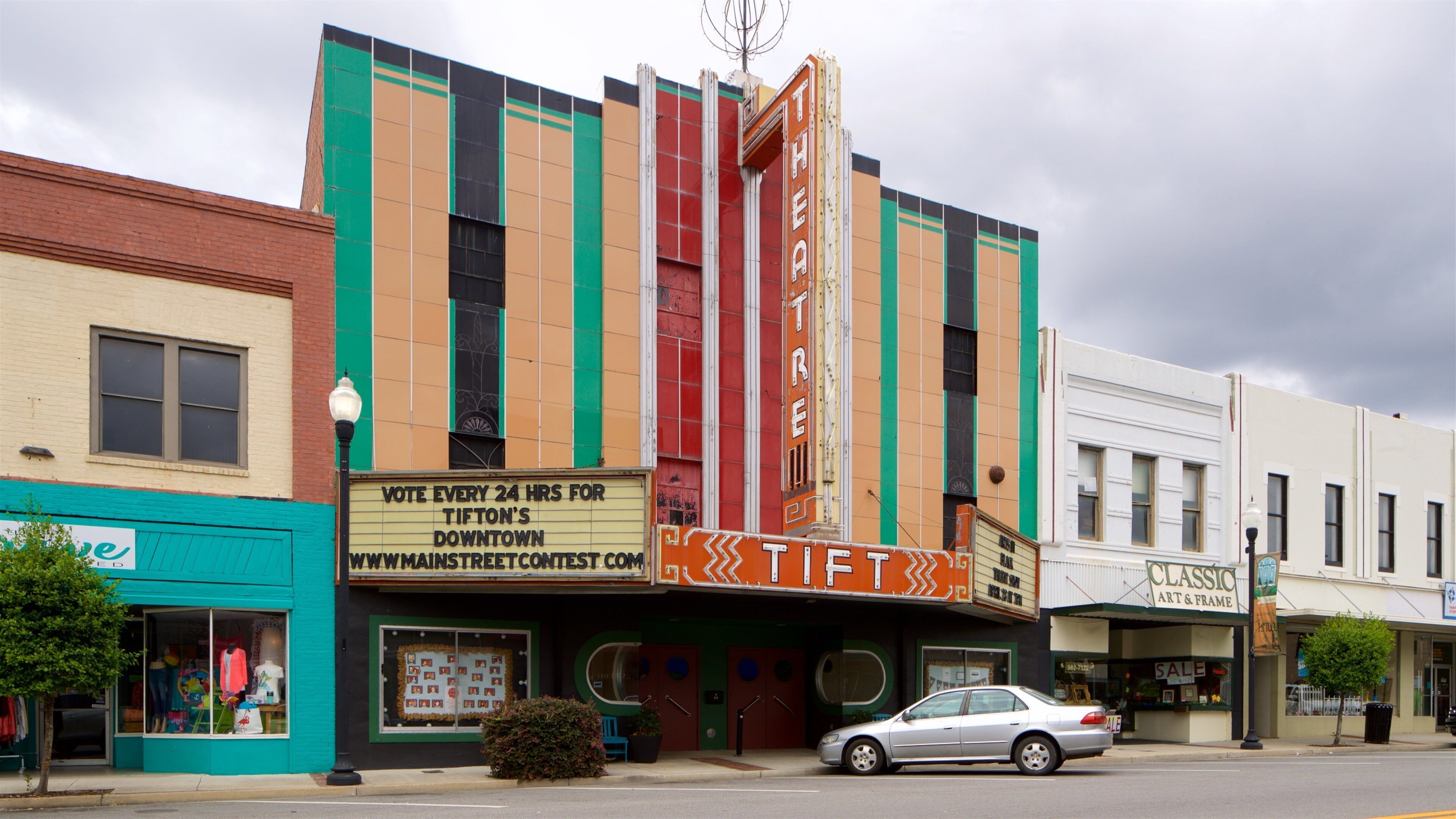 Tift Theatre featuring signage