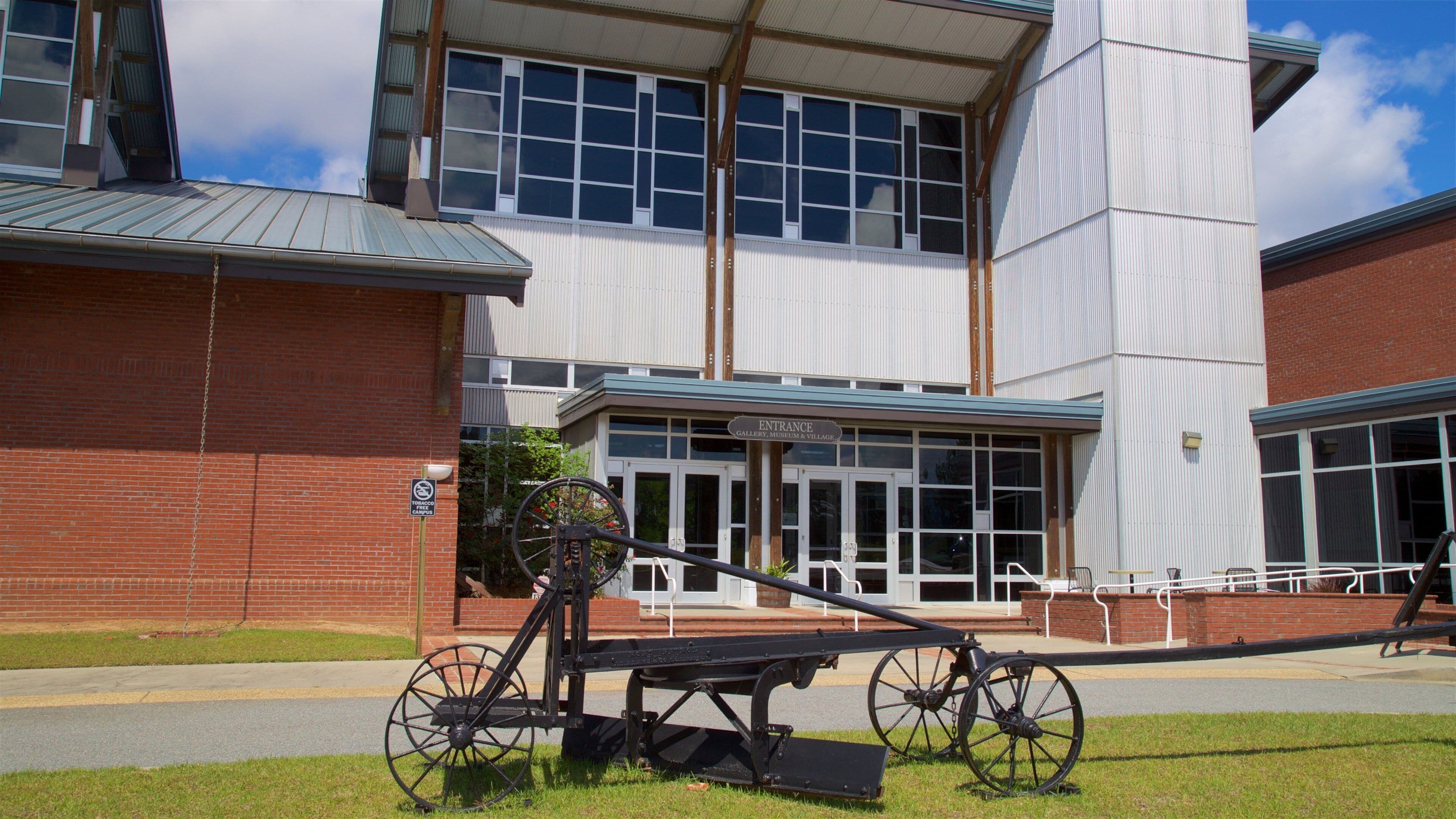 Georgia Museum of Agriculture and Historic Village featuring heritage elements