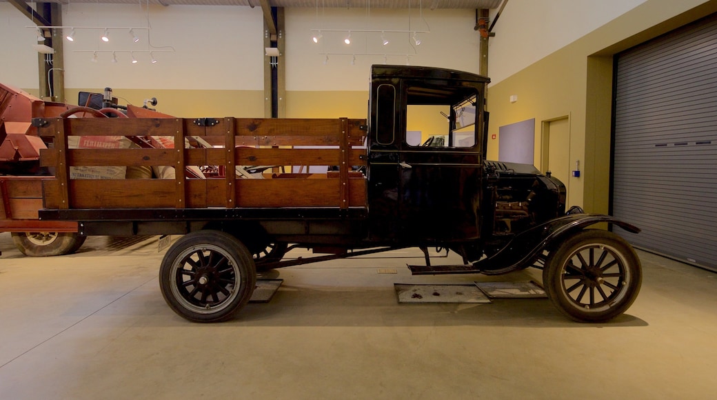 Bảo tàng Làng Nông nghiệp và Lịch sử Georgia trong đó bao gồm cảnh nội thất và di sản