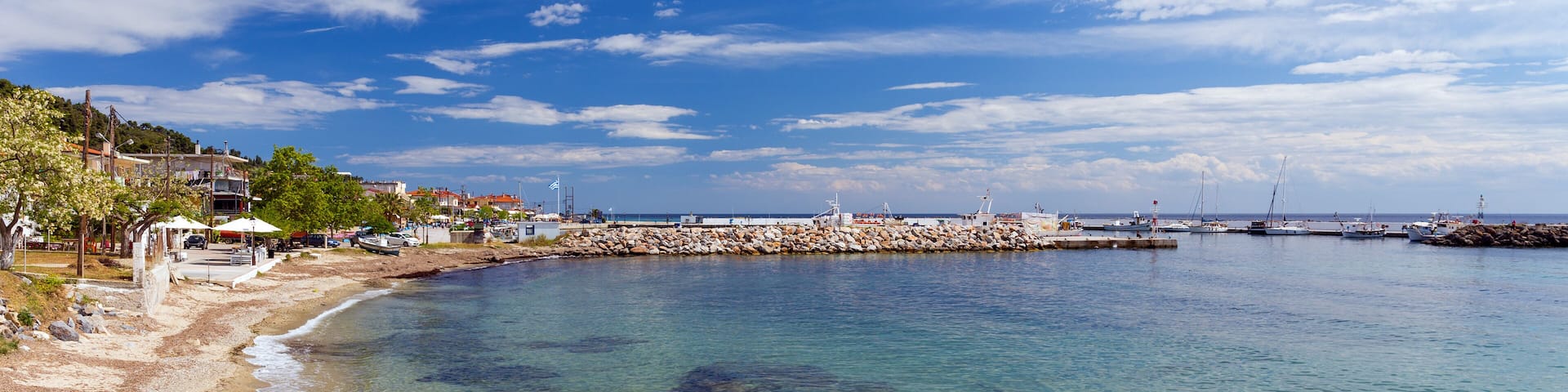 Sandy beach in Nea Skioni village, Halkidiki, Greece