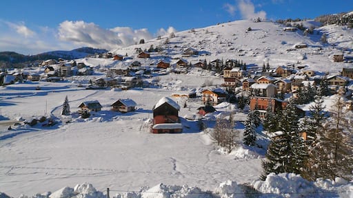 Beuil-Les-Launes in winter looking NE