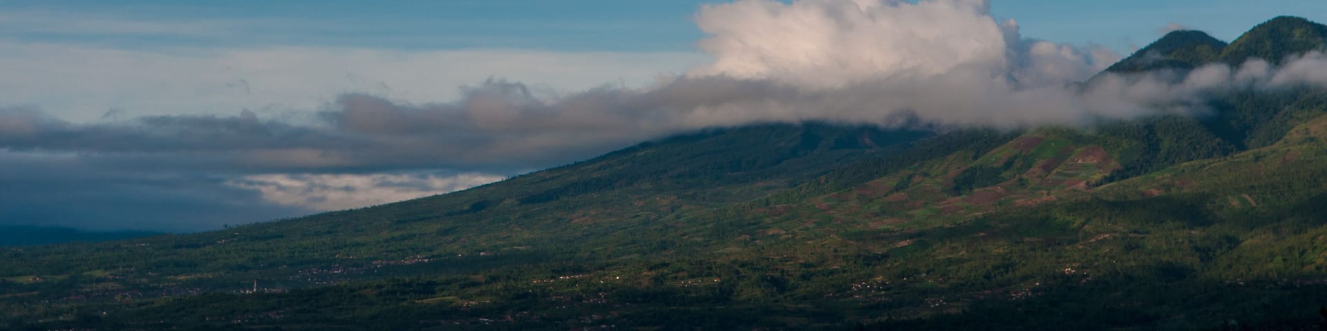 PAPANDAYAN DARI IBUN KAMOJANG