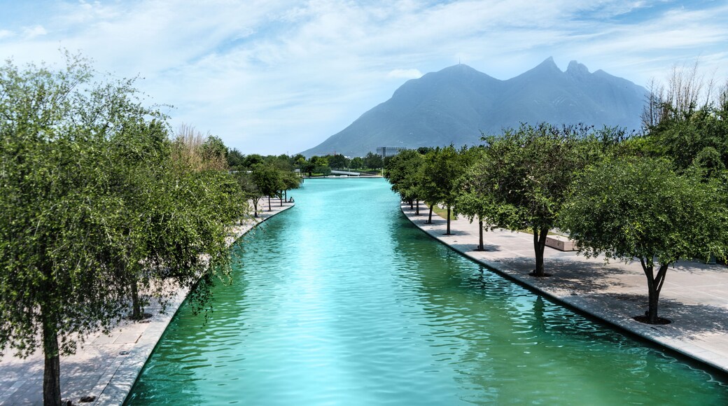 Paseo Santa Lucia, Monterrey Nuevo León, México
