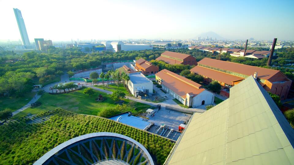 Horno 3 Steel Museum which includes a city