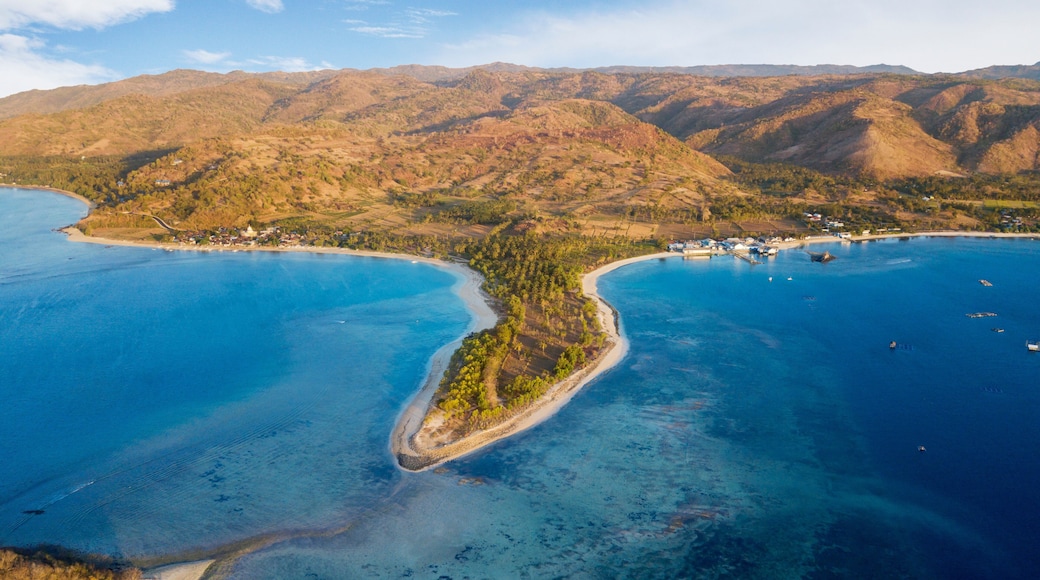 Beautiful Elak-Elak beach with turquoise water