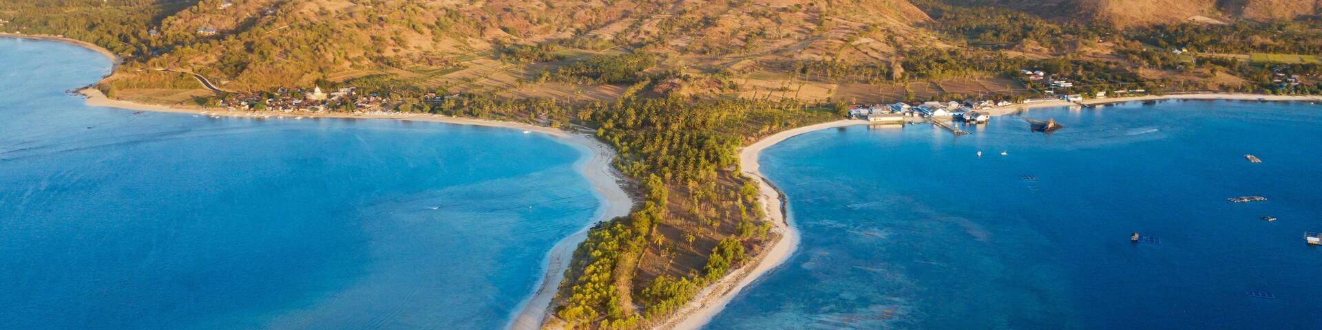 Beautiful Elak-Elak beach with turquoise water