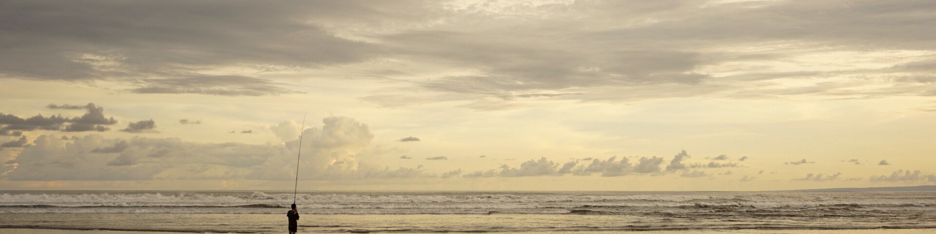 Medewi beaches are magical. Sunsets dazzle your senses and calm you while the day has just begun for the fishermen. 
Since my buddy โbetrayedโ me and my first trip alone started my camera has been my best travel buddy. Now I want to step up the game and need help.
#BvSCrete