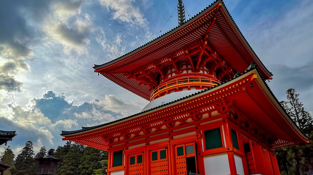 The vibrant red Konpon Daito Pagoda in the Unesco listed Danjo Garan shingon buddhism temple complex in Koyasan, Wakayama, Japan.