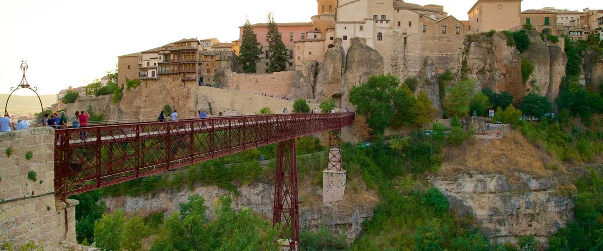 San Pablo Footbridge