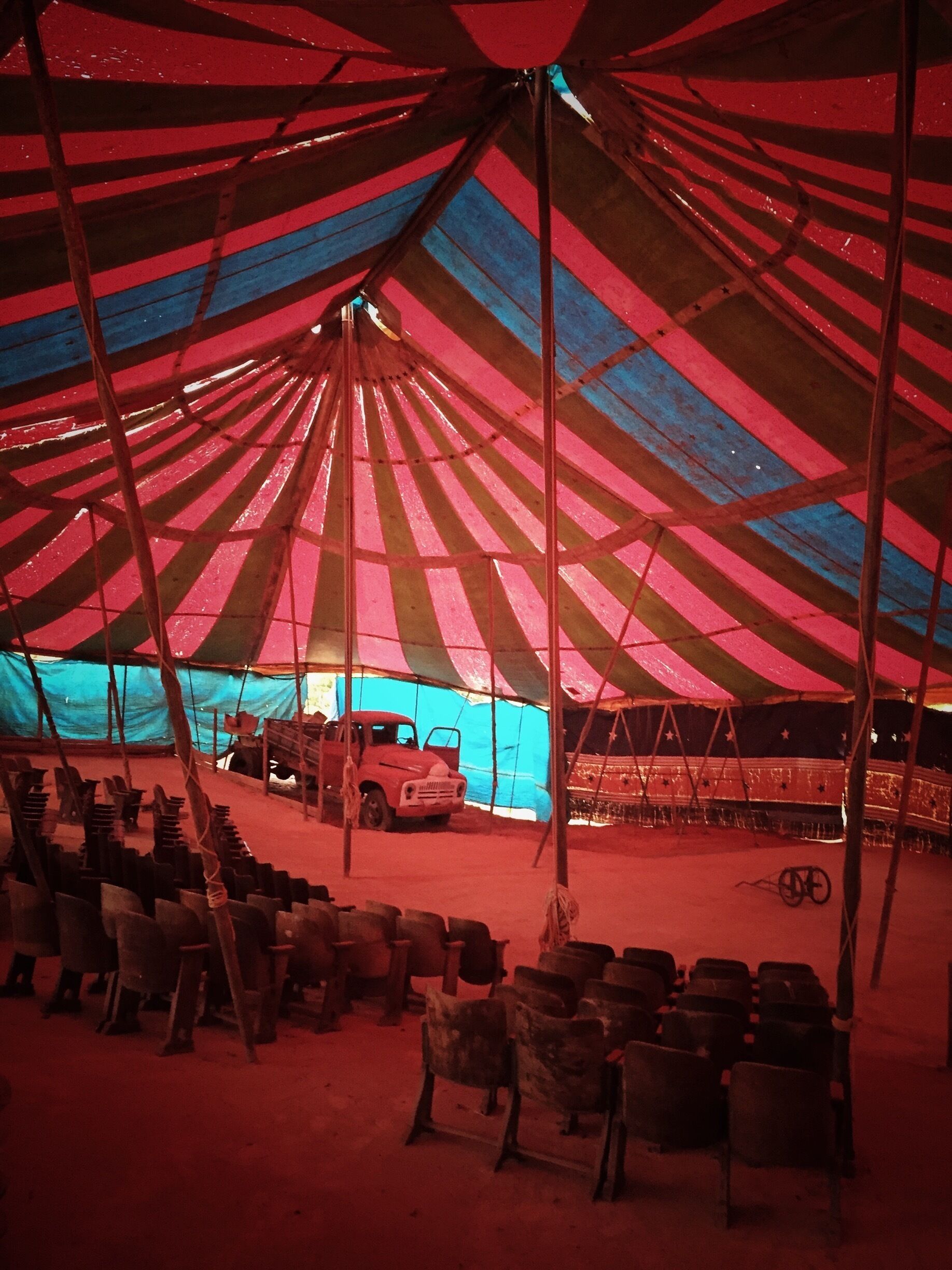 #brazil #minasgerais #red #circus
2017