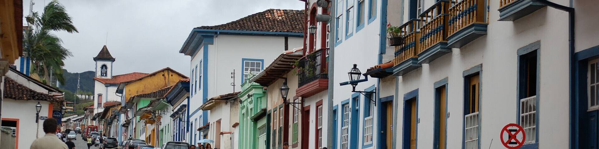 Possibly the best place I ate in during my 3 weeks in Brazil -except my friend's home!-.
They had #delicious fresh fruit and vegetables -some I hadn't even heard of-, pasta, arroz e feijão -of course!-, and incredible sweets = a vegetarian traveller's paradise.
P.S. They even prepared a surprise coconut cake for my boyfriend's birthday! Yum!
#colorful