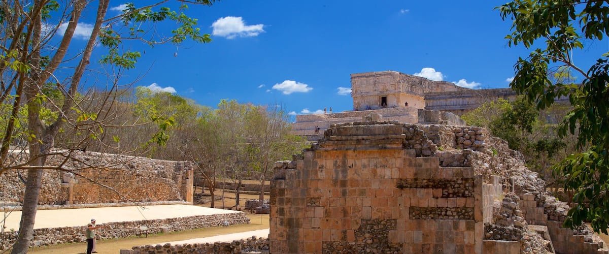 Sito Archeologico di Uxmal che include architettura d\'epoca