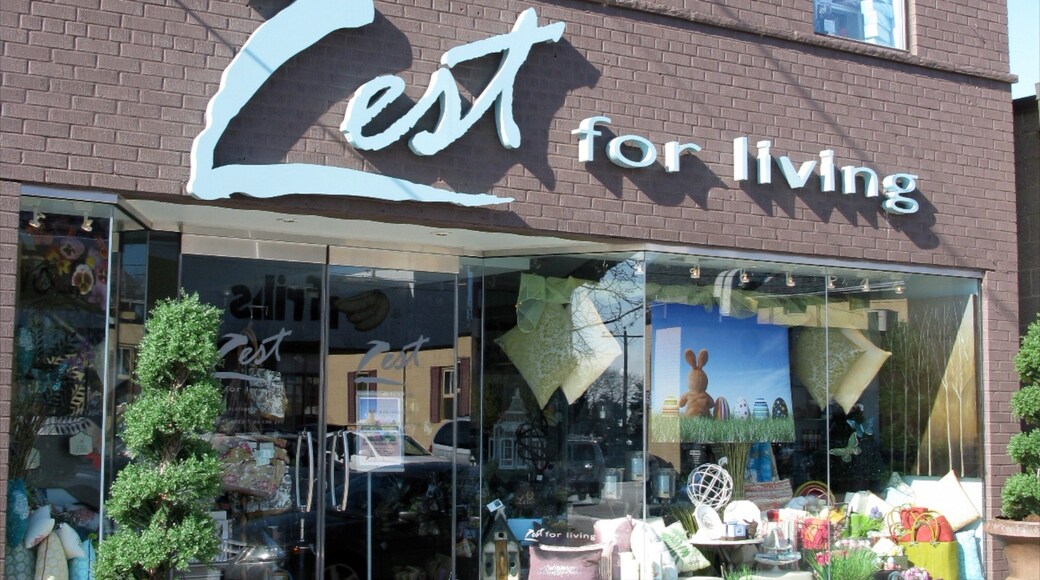 Streetsville presenterar skyltar