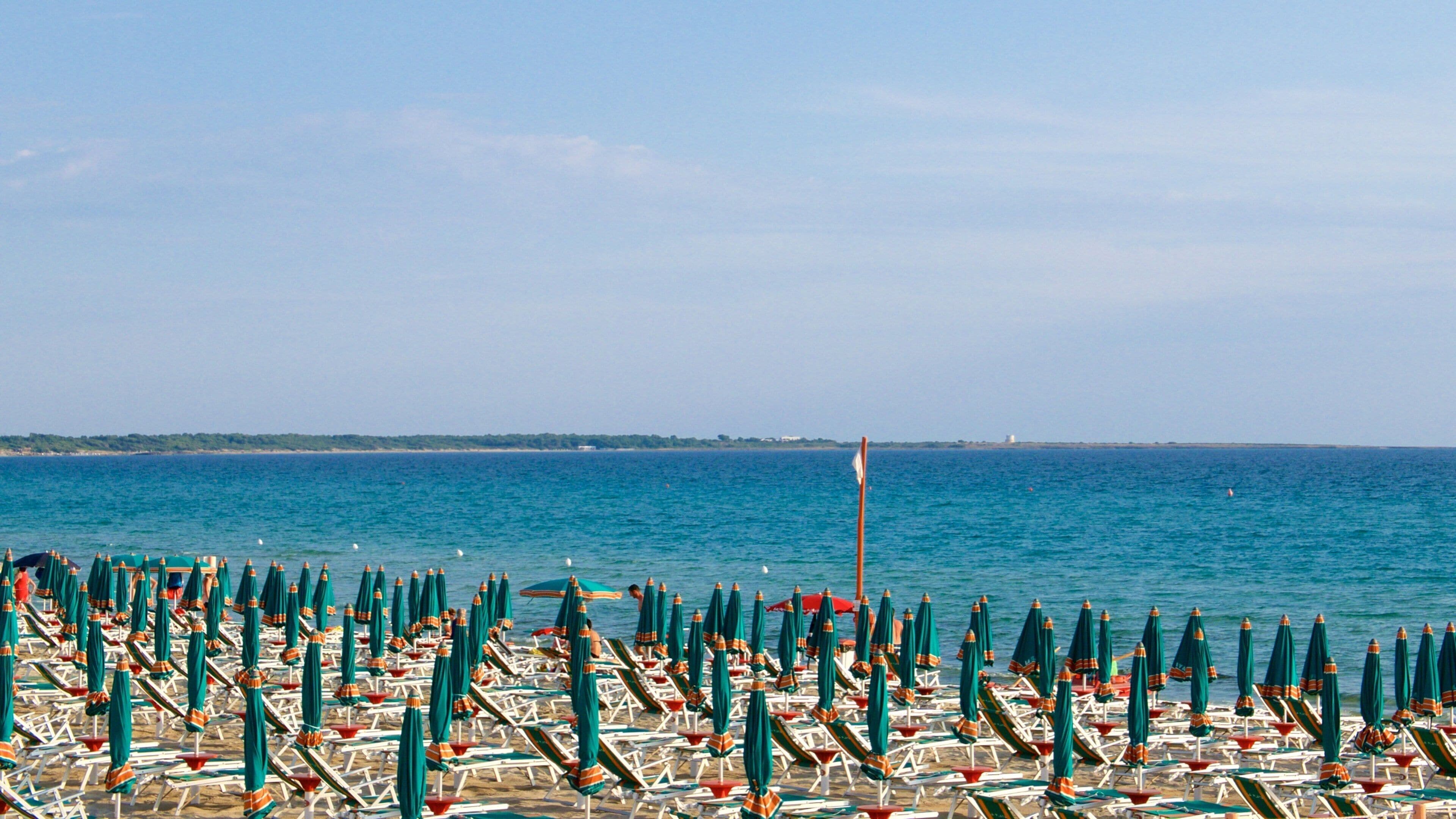 Baia Verde Beach which includes general coastal views