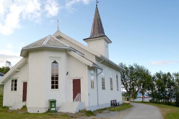 クバルスン教会 フィーチャー 遺跡