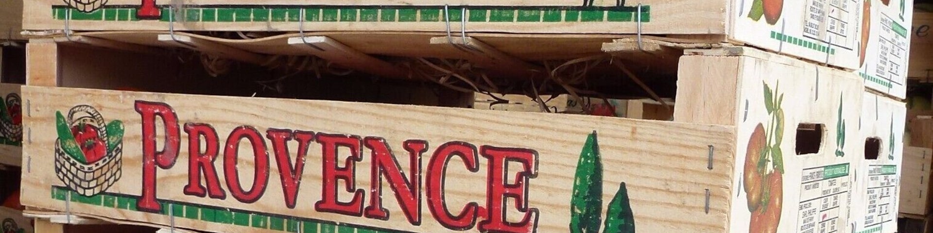 The Sunday marketing in Coustellet spills over from one side of the highway to the other. It has everything from scarves to tomatoes, and all is delivered with pride. #market