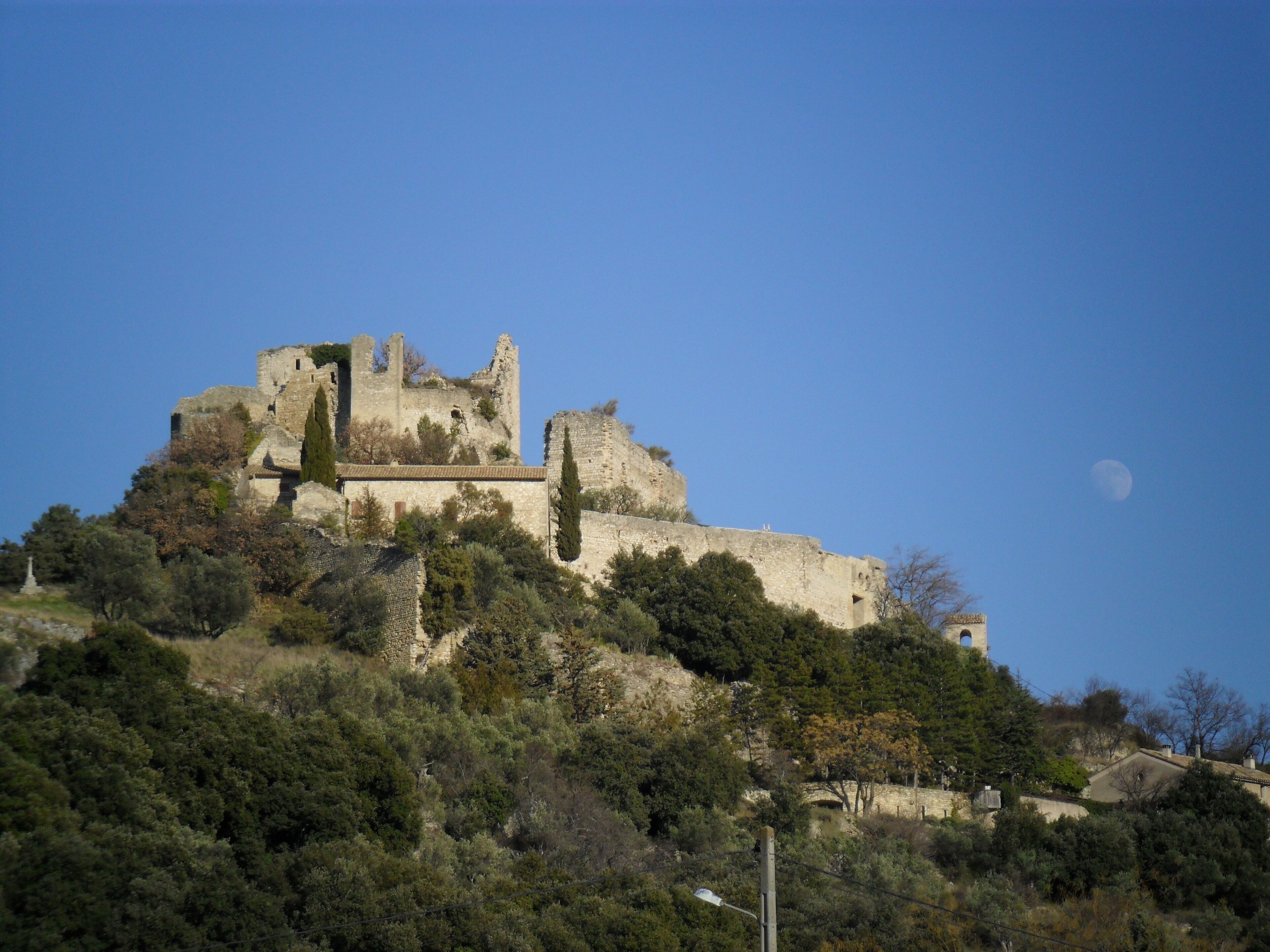 Entrechaux - Ruines du château