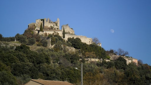 Entrechaux - Ruines du château