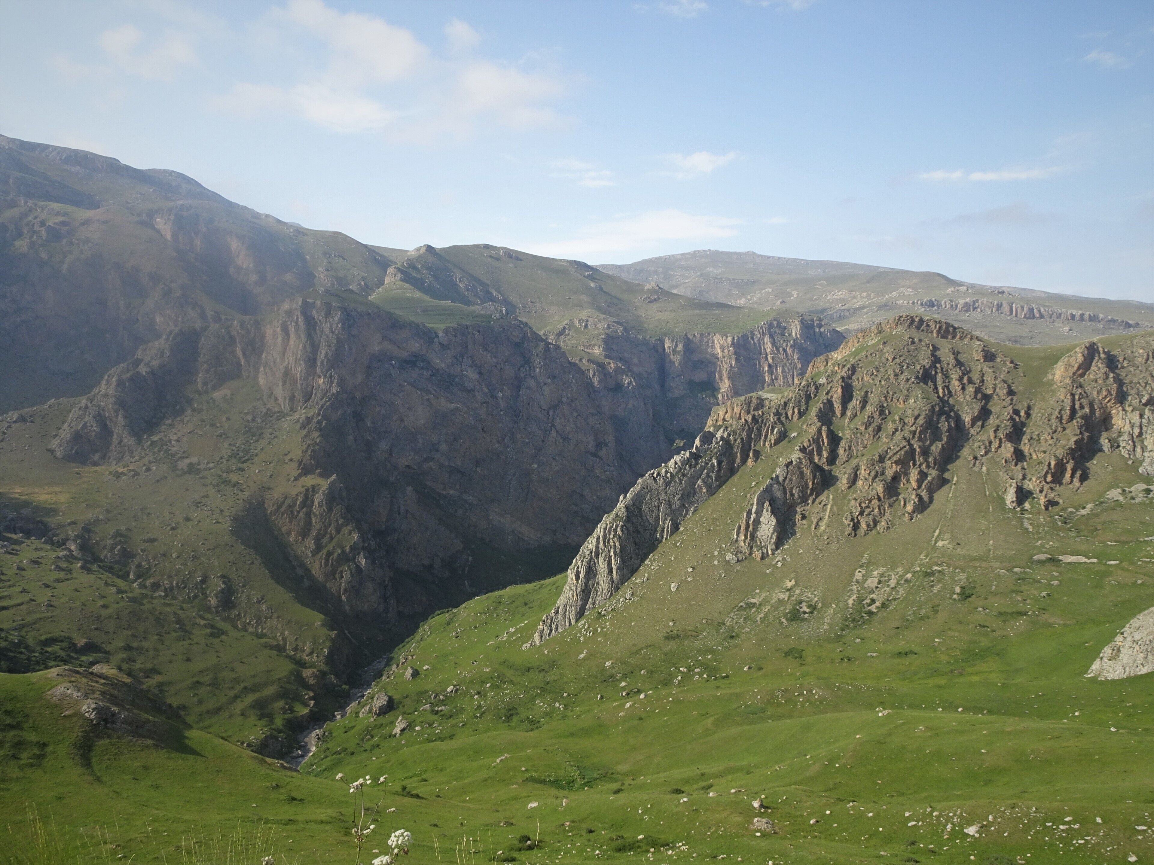The scenic route to Khinalug from the city of Guba takes visitors up to more than 2,000 metres above sea level, providing impressive views at every turn. (The road passes through this canyon.)  #Azerbaijan