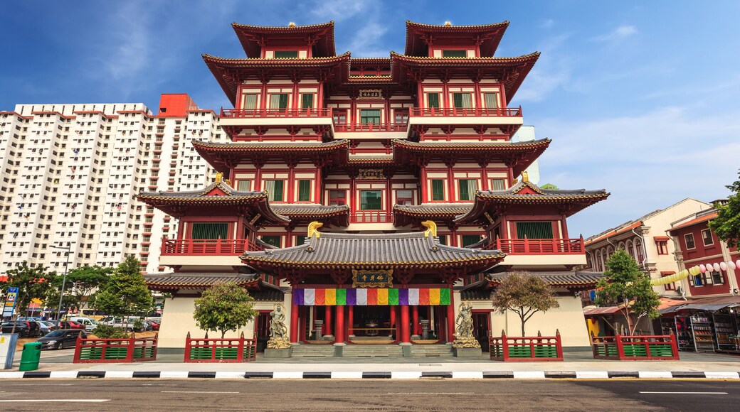 Buddha Tooth Relic Temple, Chinatown, Singapore